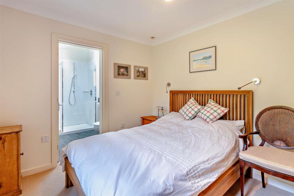 8617501-interior06-800.jpg
