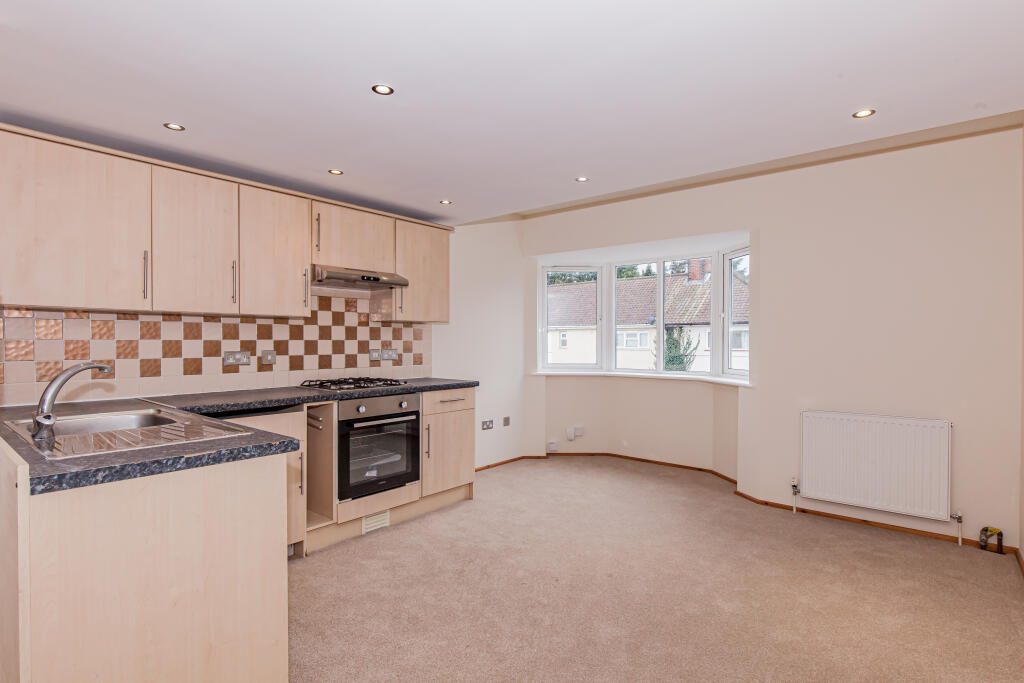 Kitchen/ Dining Room
