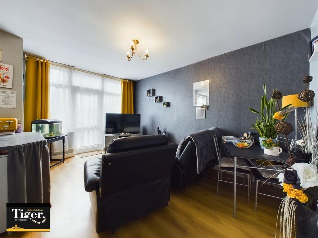 CAM03440G0-PR0163...