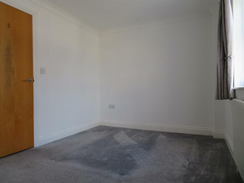 2 Terence  bed3a.JPG