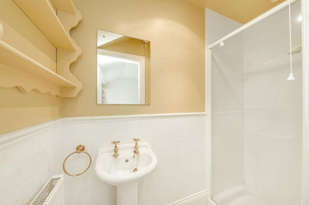 BEDROOM THREE ENSUITE
