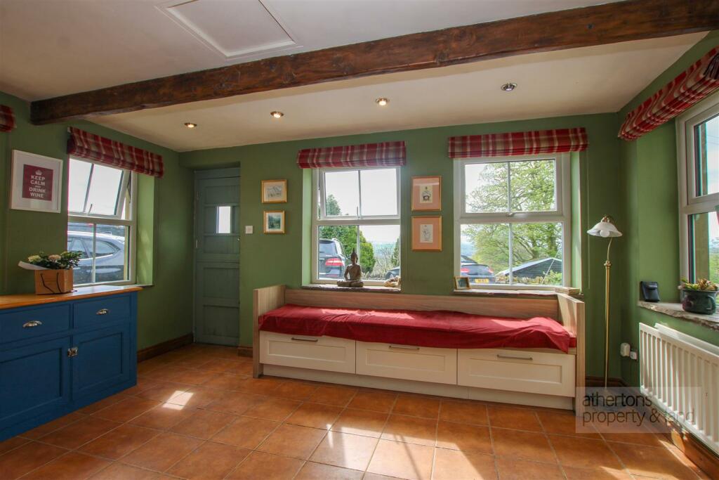 Entrance Porch.jpg