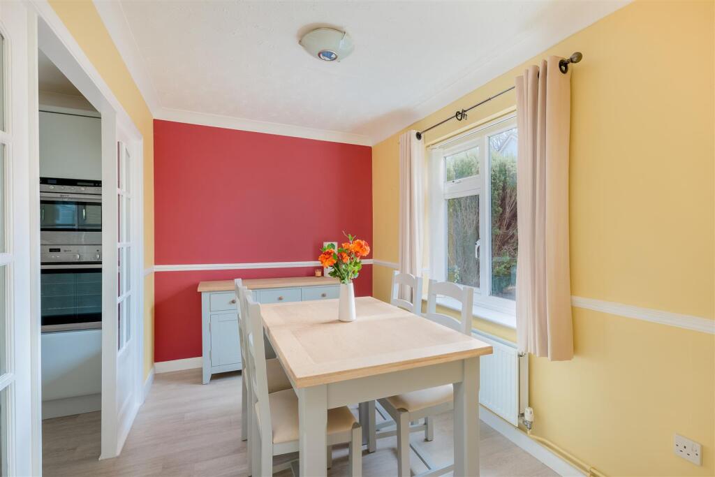 11 Foxfield 2027-8.jpg