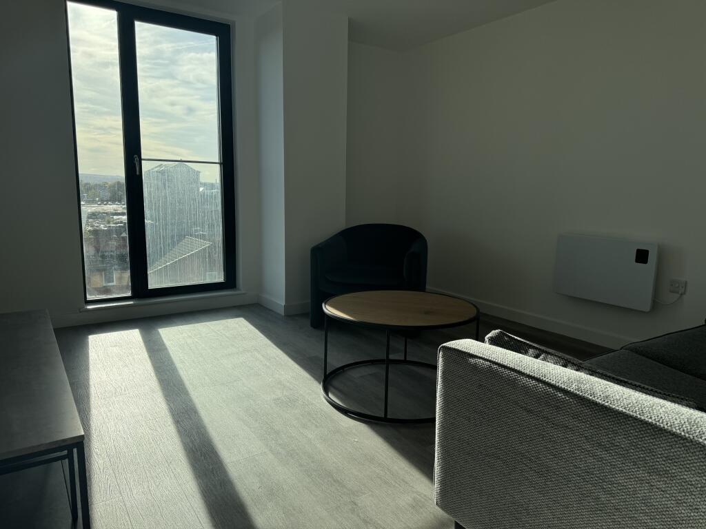 Living room 64 The E