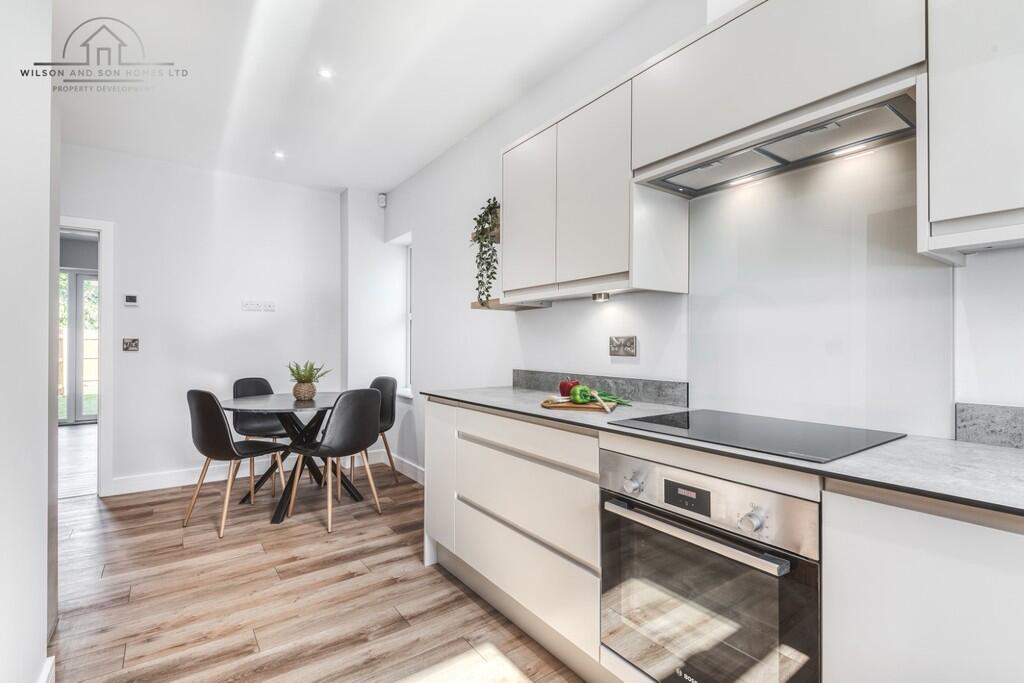 db8ecb73-e423-4b6...