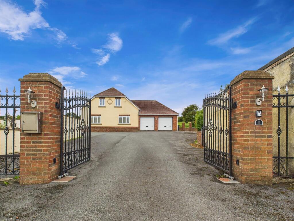 Gates.jpg