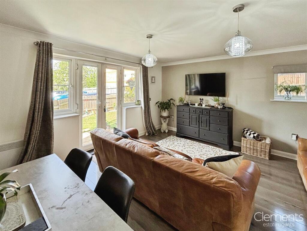 0c73dada-Photo 205-29-25 2C 2010 2034 2008.jpg