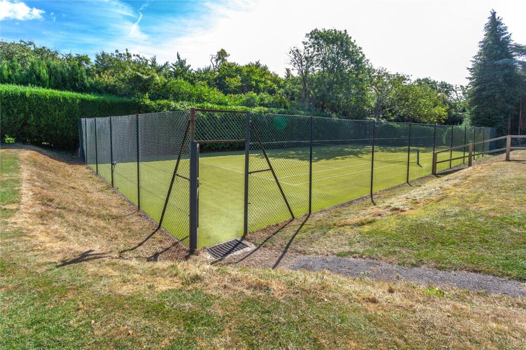 Tennis
