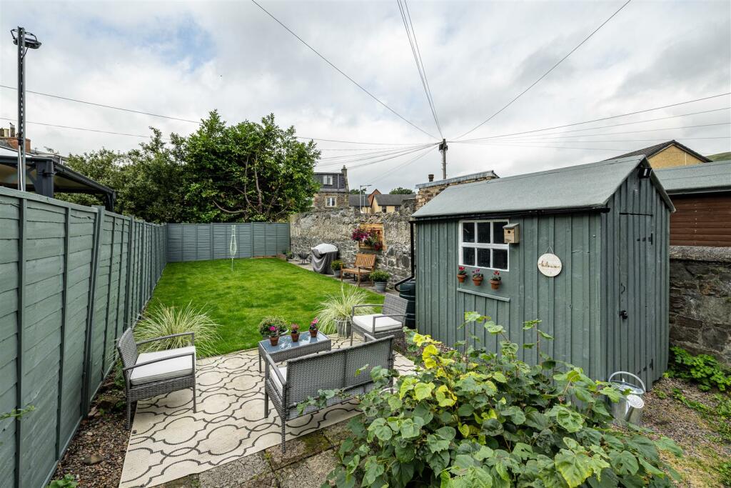 10 Roxburgh Place Galashiels 46.JPG