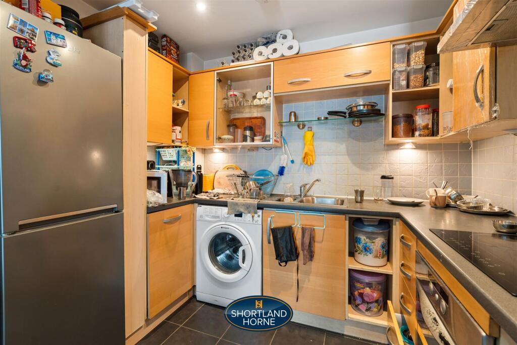 38 Abbey Court, Priory Place WM (6 of 19).jpg