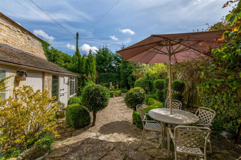 Lovedays Cottage-8.jpg