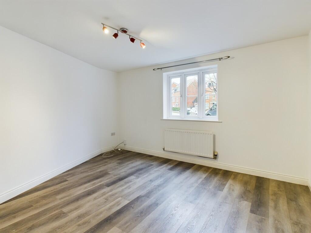 CAM02314G0-PR0040...