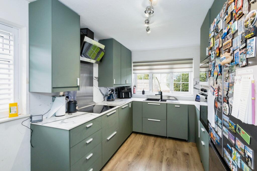 Kitchen/Breakfast