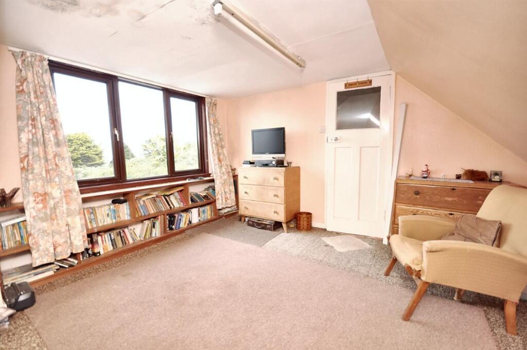 Bedroom 3/Attic