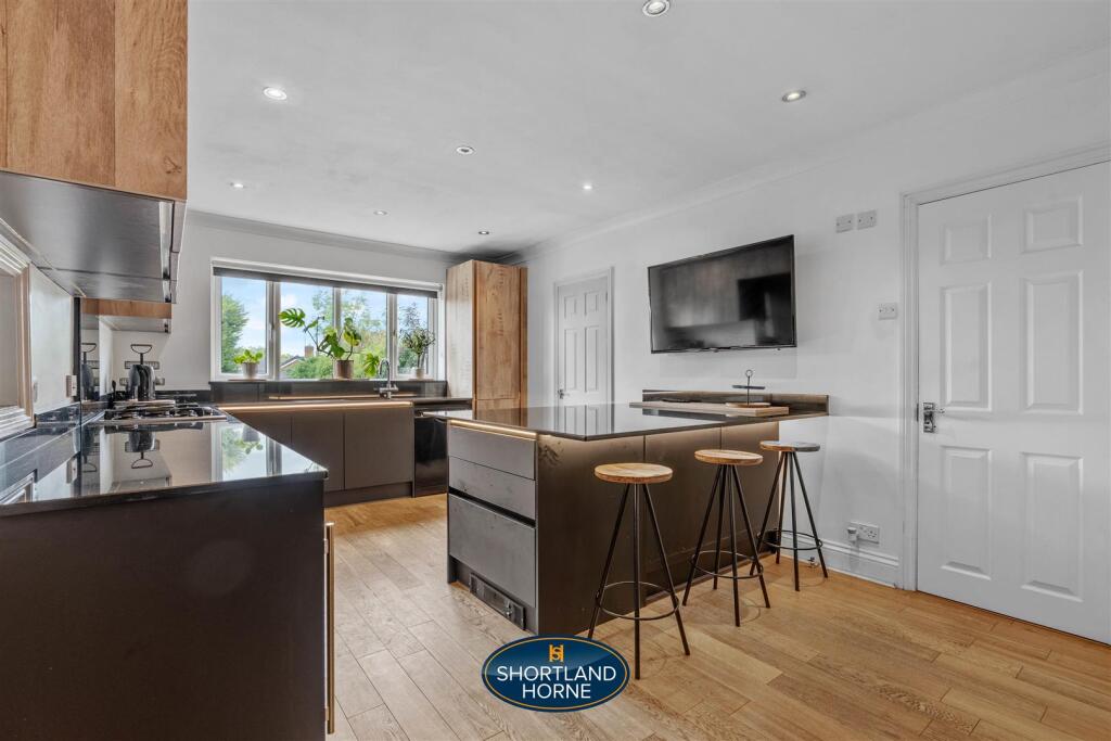 160 Leamington Road WM (24 of 47).jpg