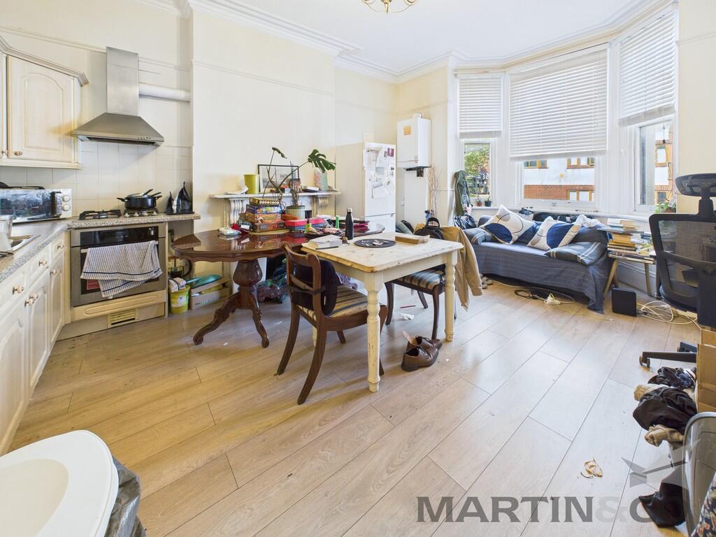 Flat 3 - Lounge/K...