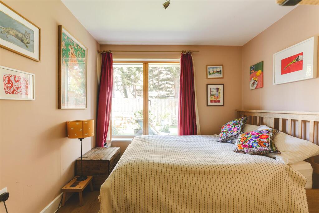 Mildmay Avenue-20a.jpg