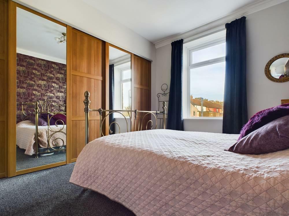 Bedroom One.jpg
