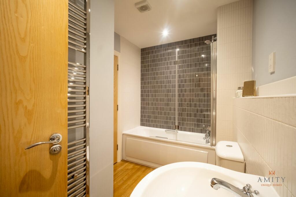 Family bathroom