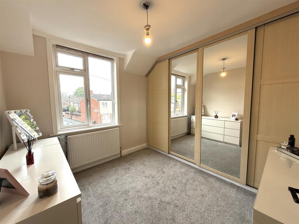 62 green lane bed 23.jpeg