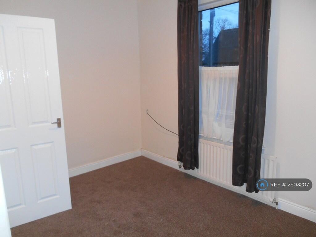 Rear Bedroom 2