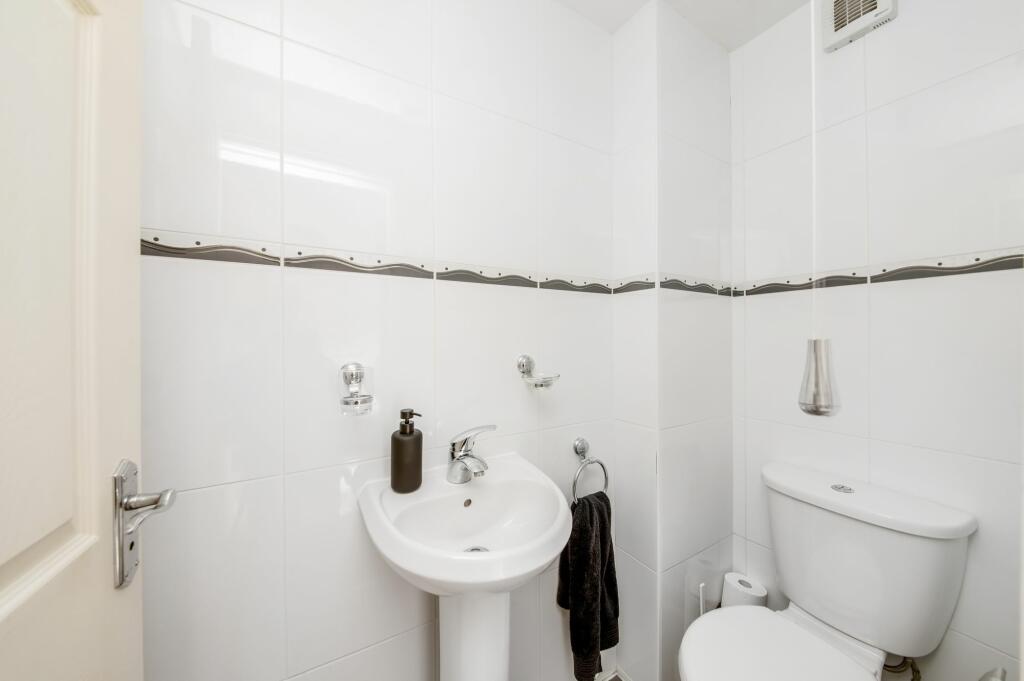 BEDROOM FOUR ENSUITE W.C