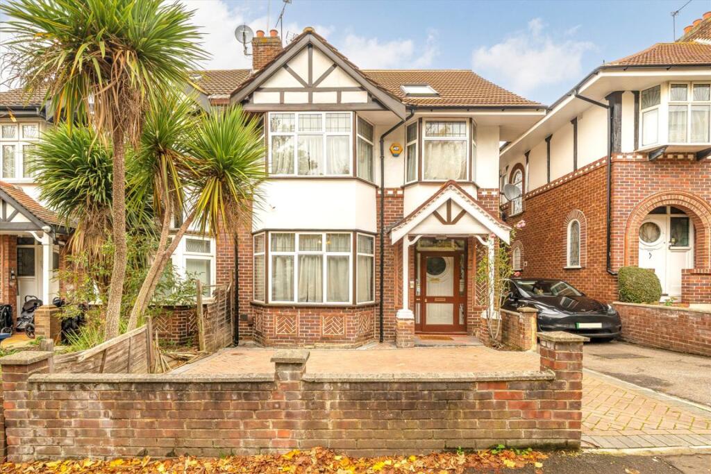 Brunswick Road, Ealing