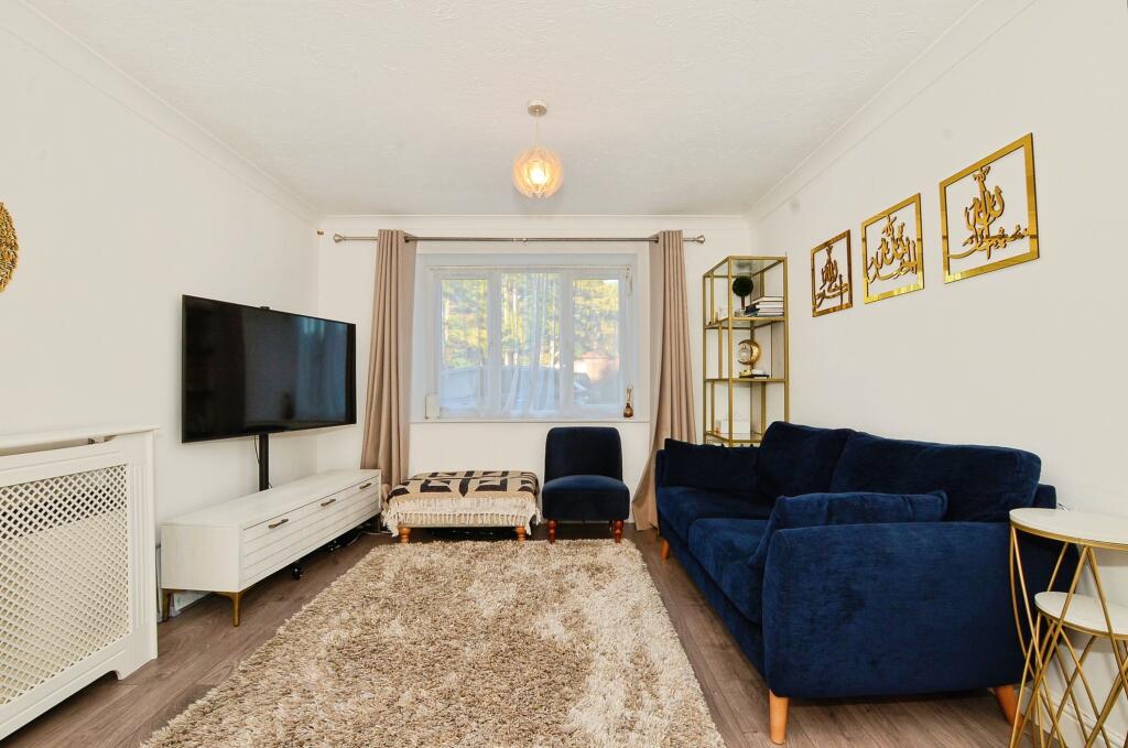 Elm Park Road, Pinner, HA5