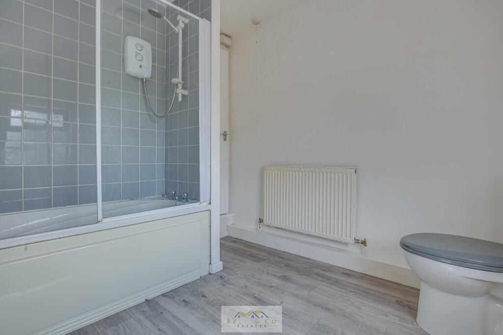 Bathroom 12