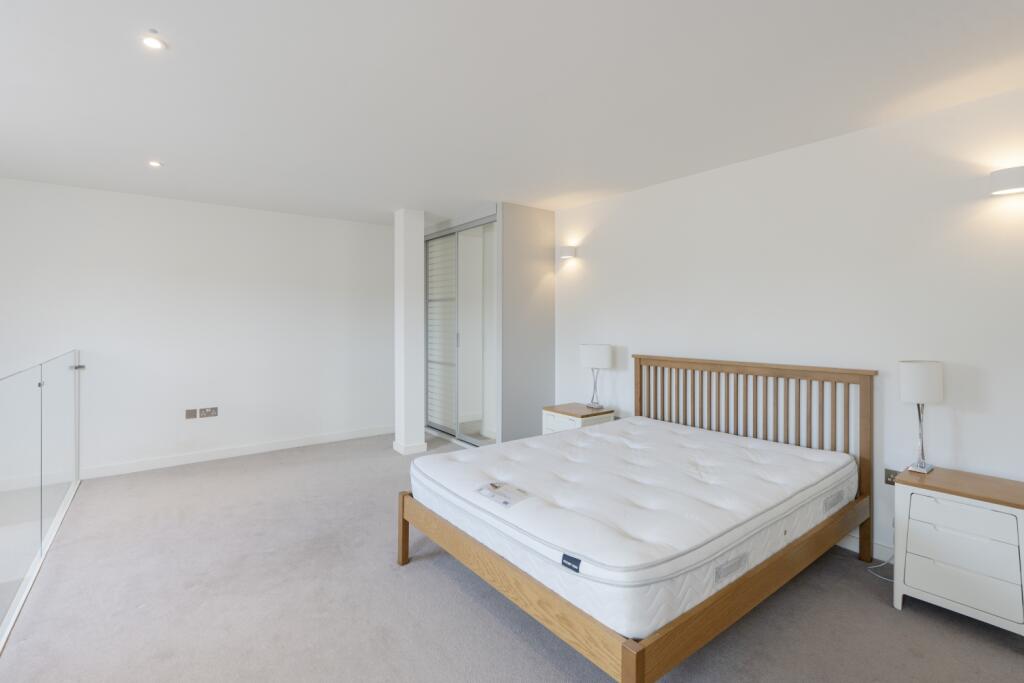 Flat 3, Charterford House-08553 (1)