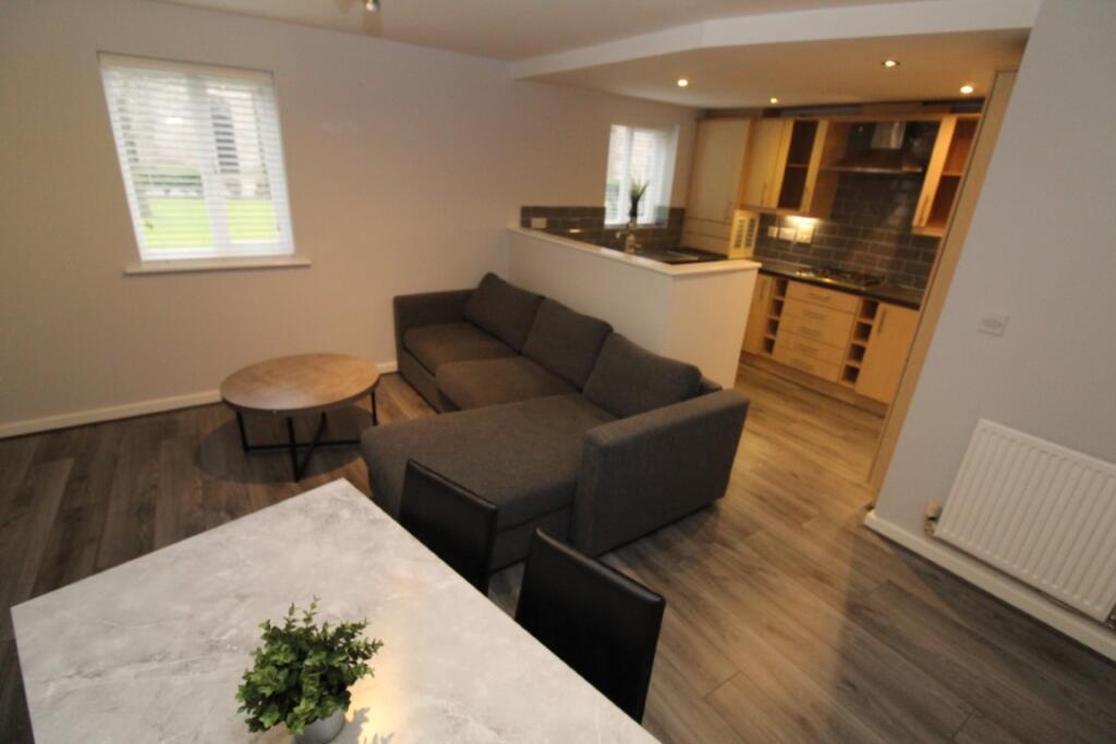 Kitchen/Living/Dining