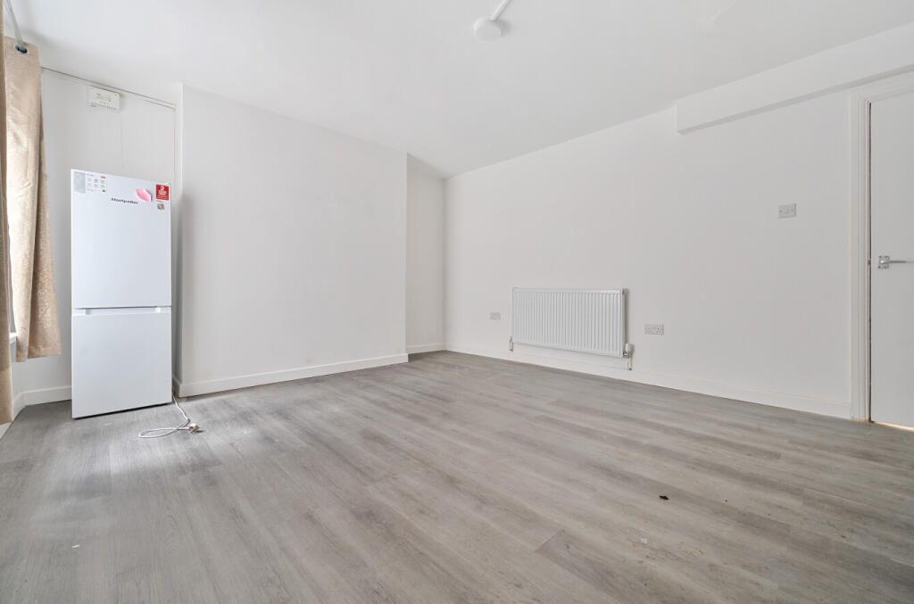 1382059-33-691c8d...