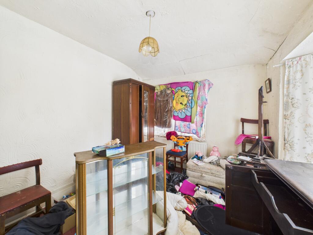 CAM02167G0-PR0348-STILL007 T202510091312.jpg