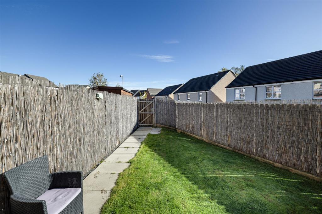 47 Kingfisher Grove Galashiels 44.JPG