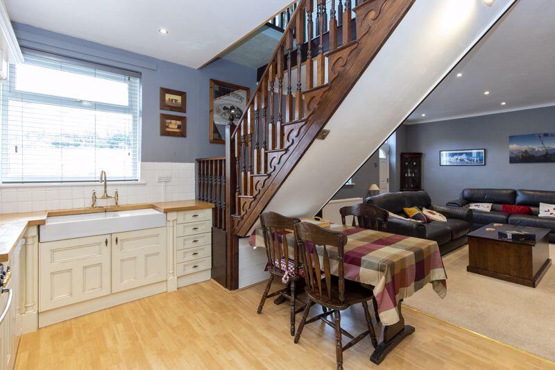 Kitchen &amp; Living Room 