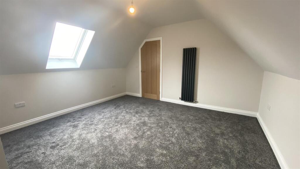 BEDROOM FIVE