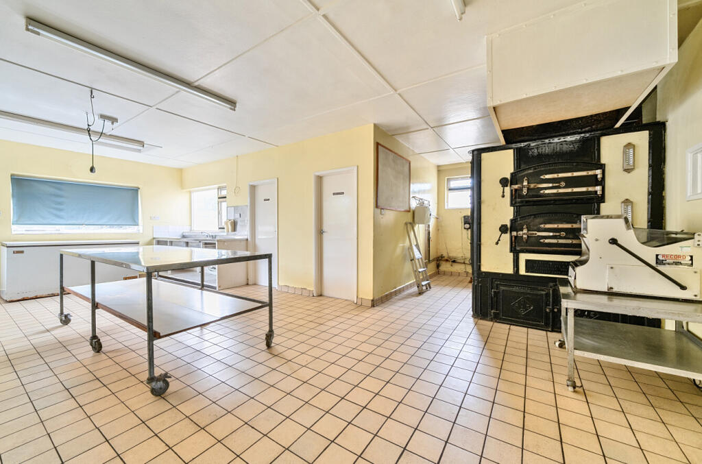 1316272-8-6864501...