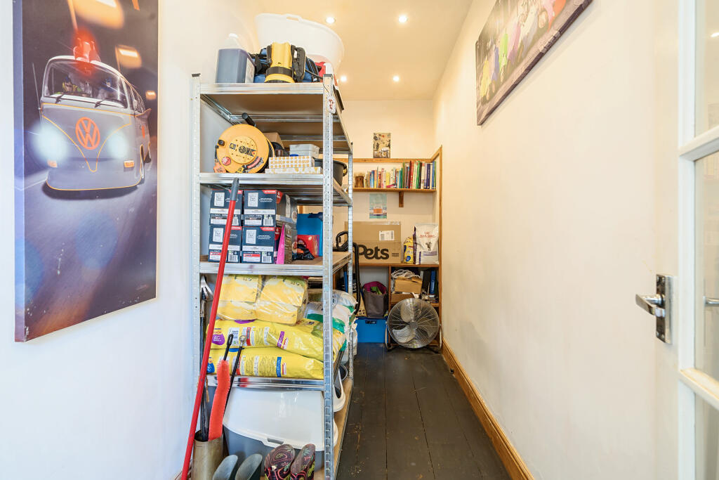 Store