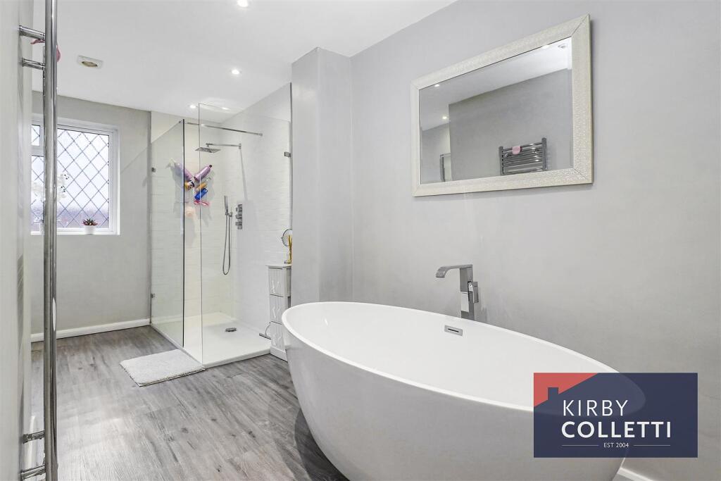 Ground Floor Bath/Shower Room