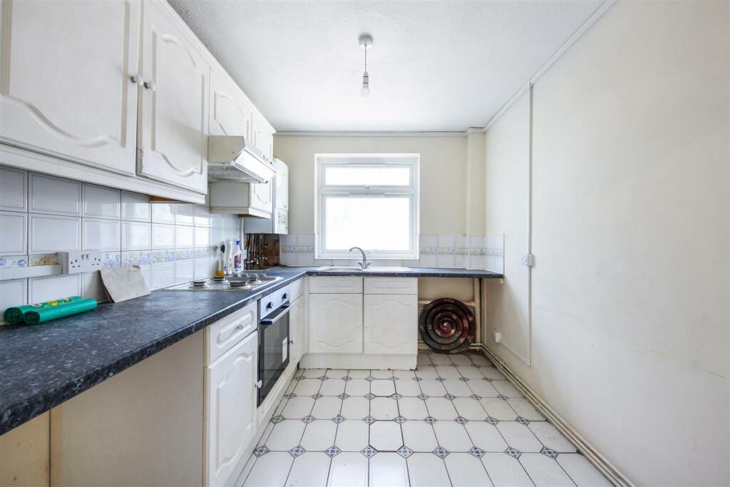 Flat 4, Fairley Court - rOsIchI08Ts308YpHbeG.jpg