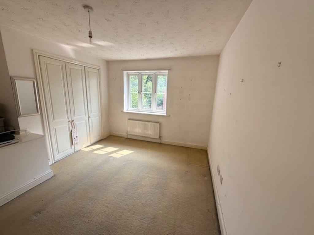 main bedroom 2
