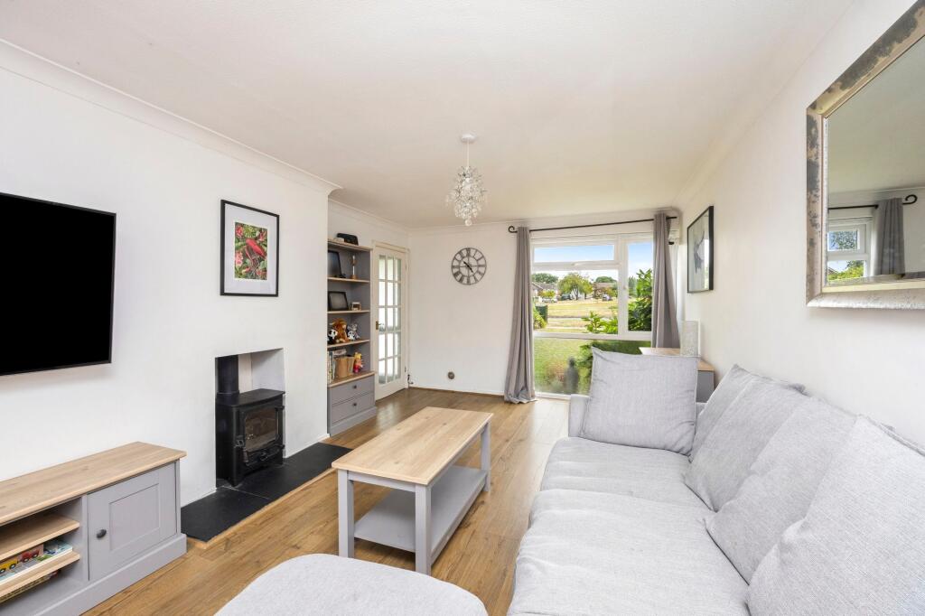 Lounge / Dining Room