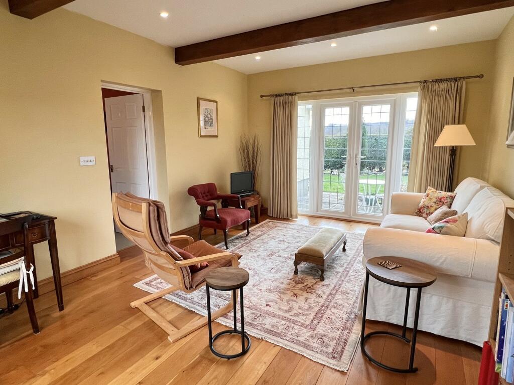 Garden room/Bedroom 4