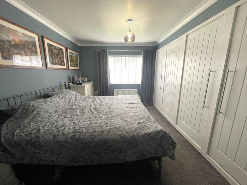 Master Bedroom.JPG