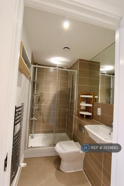 Bathroom With Rainfall Shower