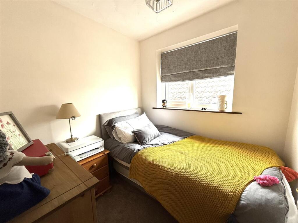 5 main road bed 3.jpeg