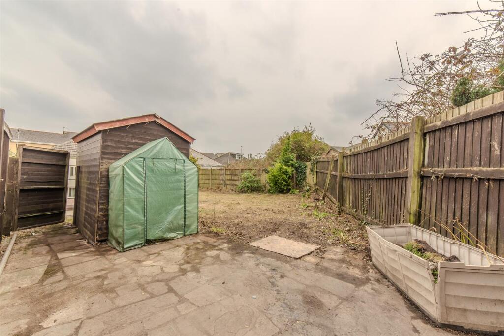 6 Woodfield Road-21.jpg