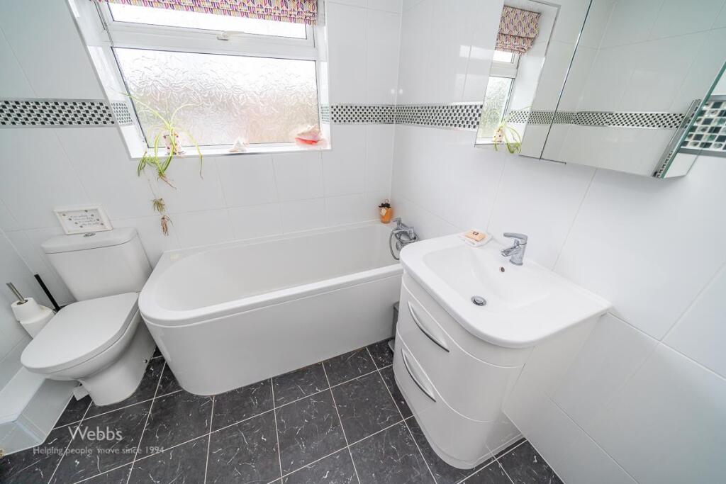 © Webbs Estate Agents © (136 of 224).jpg