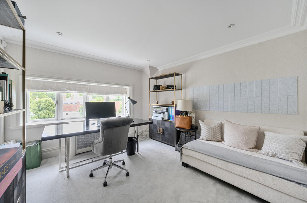 1294367-5-684b584...