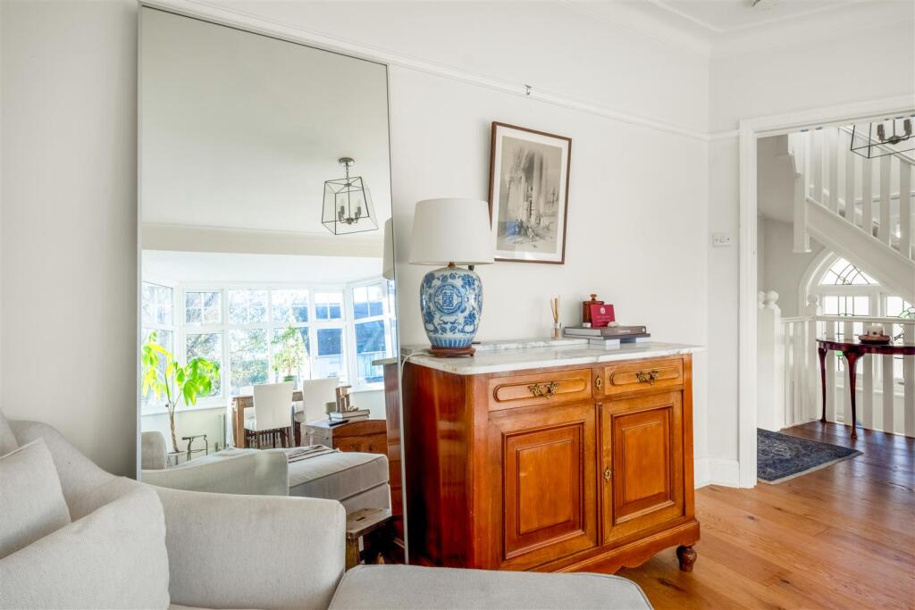 48 Braemore Road_6.jpg